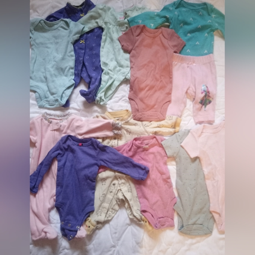 Newborn clothes